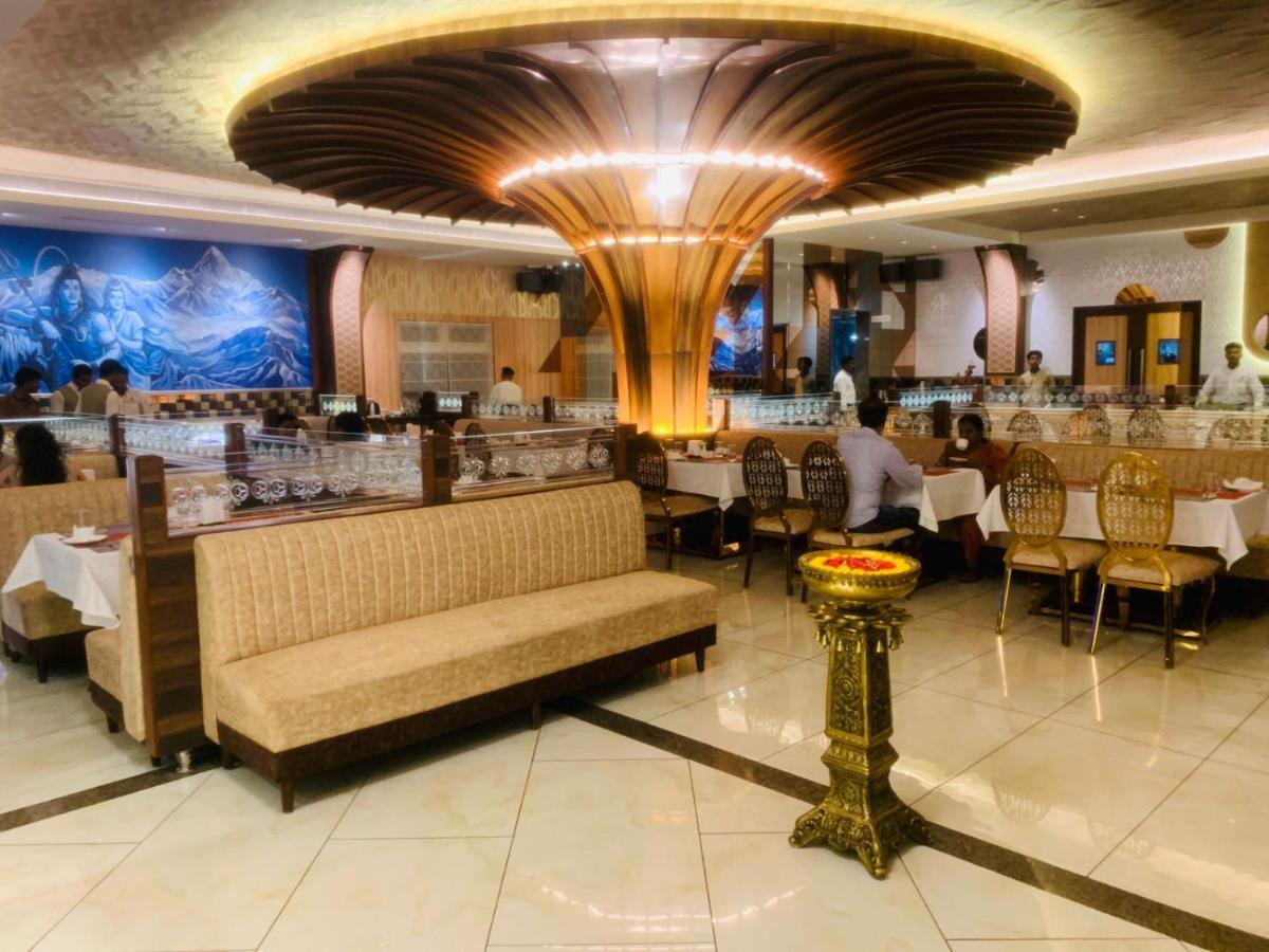 Rajathadri Royal Inn バンガロール エクステリア 写真
